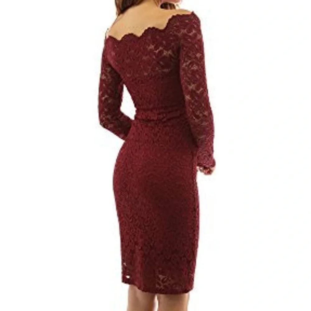 ๐๐ป Off-Shoulder Lace Dress - Small - Picture 1 of 7